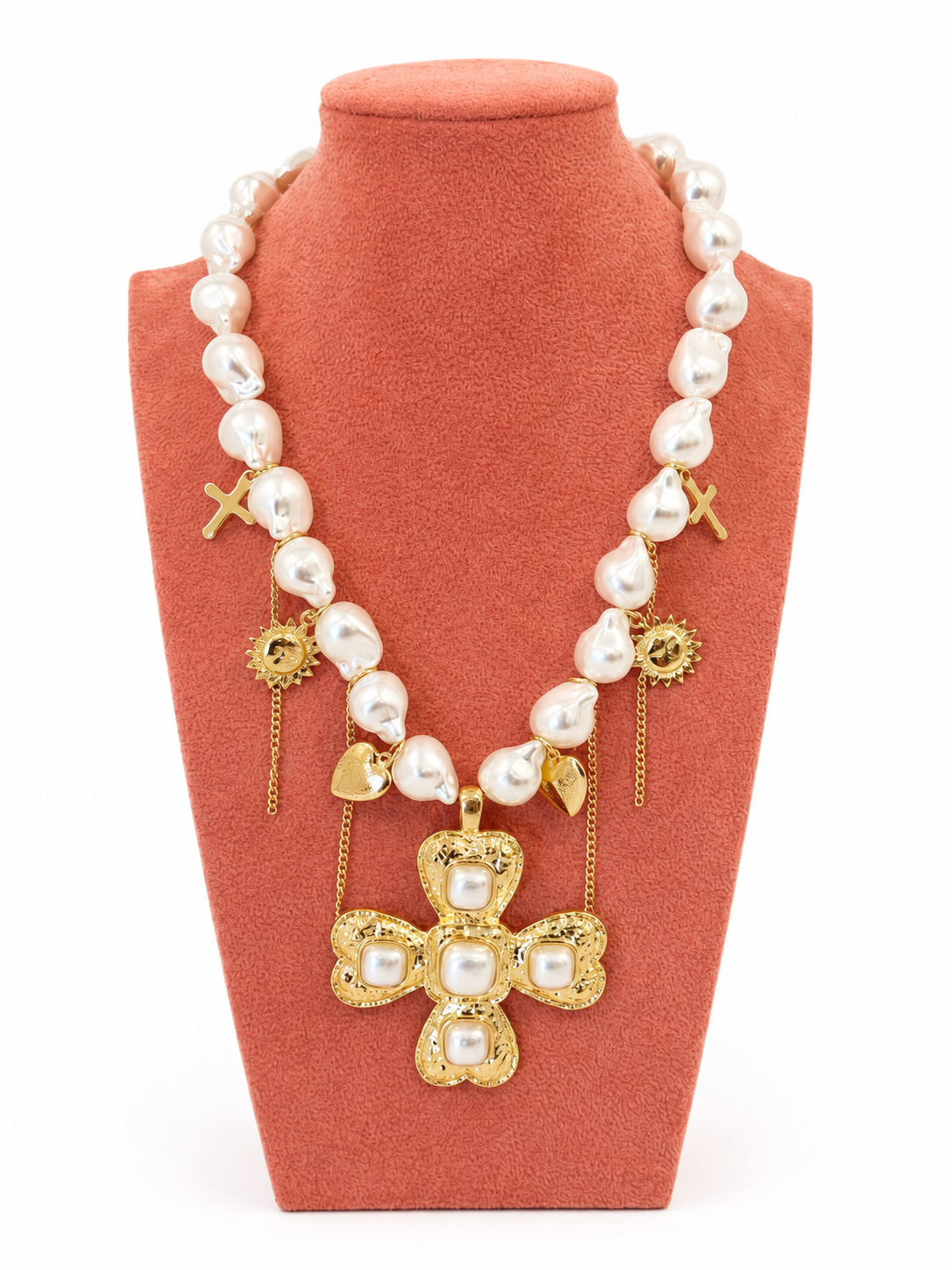 Collar cruz y perlas