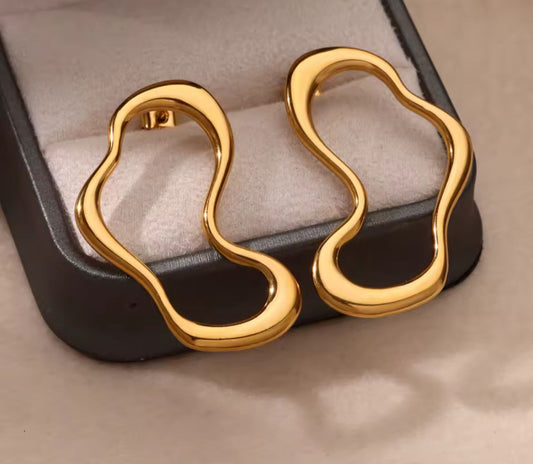 Aretes minimalistas